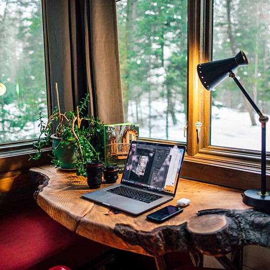 Blog - home office online meetings roberto nickson GaBDdA63GcQ unsplash Home Office Online Meetings